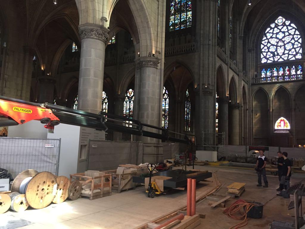 Einbau KRAUS Hubtisch im Linzer Dom